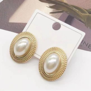 Pearl Stud Earring 4